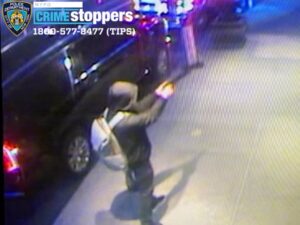 Las autoridades encontraron la mochila vinculada al asesino del CEO de UnitedHealthcare en Central Park - AlbertoNews