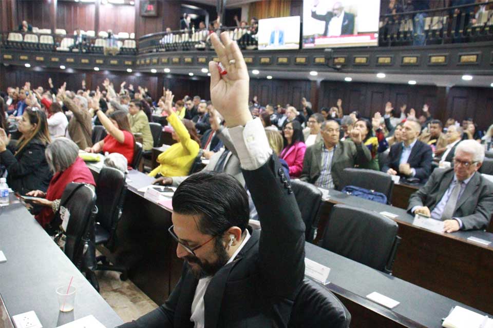 Leyes aprobadas recientemente por la AN generarán el cierre del espacio cívico