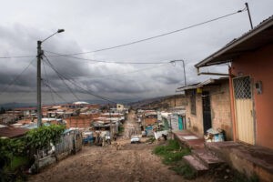 Los pobres en América Latina son más urbanos y más vulnerables : IPS Agencia de Noticias