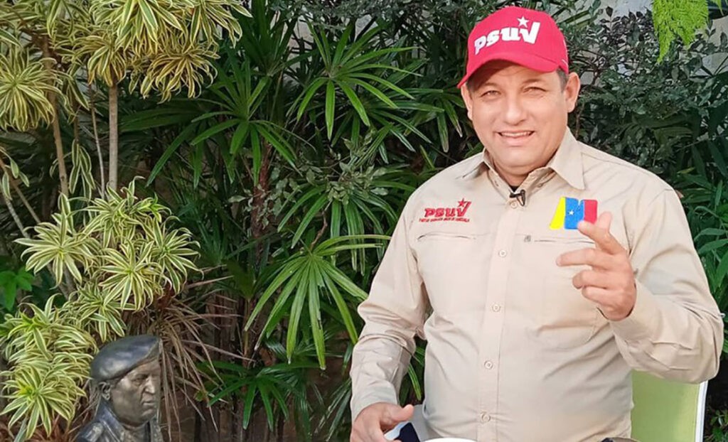 Madre del ex diputado Hugbel Roa, preso por el caso de corrupción de PDVSA-Cripto, pide su traslado a otro centro penitenciario: “Es un preso político”, “…ha rebajado 25 kilos” (+Video)