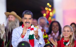 Maduro por motivo de la Navidad: "Con alegría, y unidos en familia, nos preparamos para celebrar el nacimiento histórico del Niño Jesús" - AlbertoNews