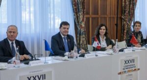 Mañueco rechaza la quita de la deuda e irá a los tribunales si el modelo de financiación es el de "privilegios"