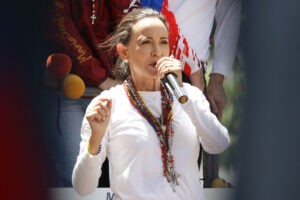 María Corina recrimina a un embajador: No existe tal cosa como la equidistancia hoy en Venezuela