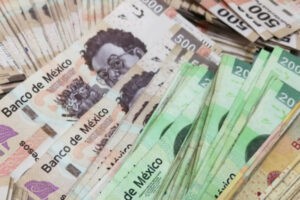 México registra un déficit comercial de 133 millones de dólares en noviembre - AlbertoNews