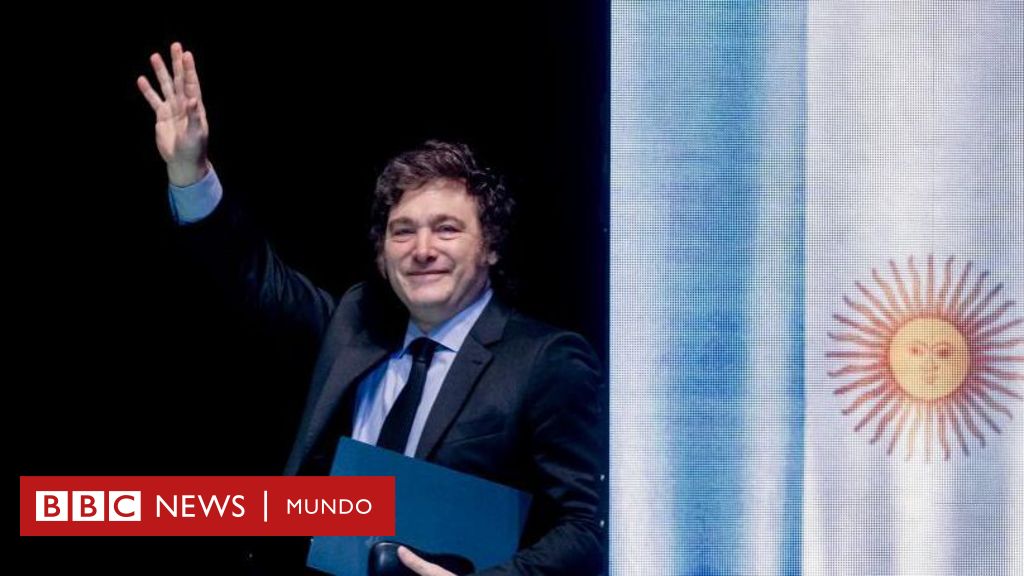 Milei: 4 formas en las que el presidente libertario cambió a Argentina en su primer año como presidente (y cómo afectaron su popularidad)