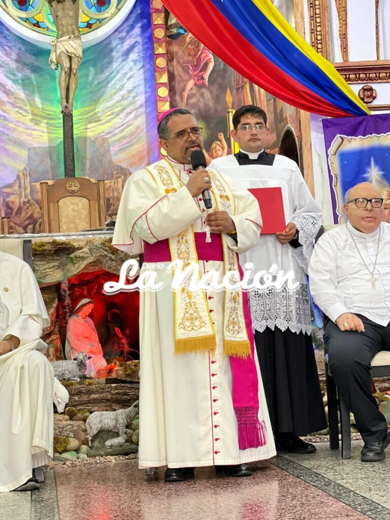 Monseñor Lisandro Rivas es recibido en La Fría