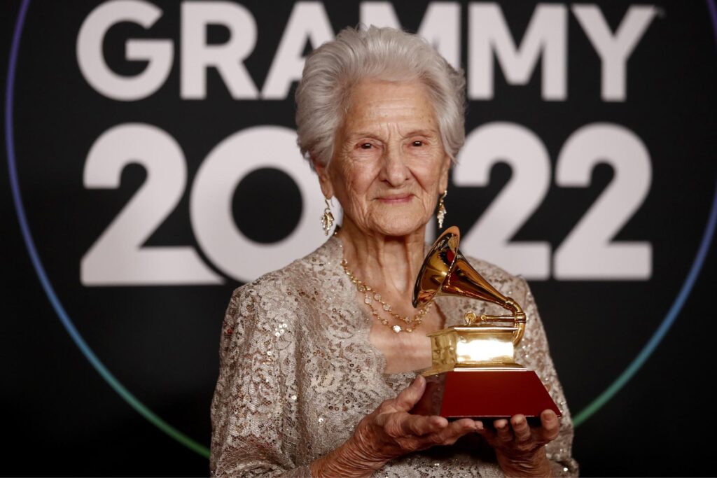 Murió Ángela Álvarez, quien ganó un Grammy latino a los 95 años