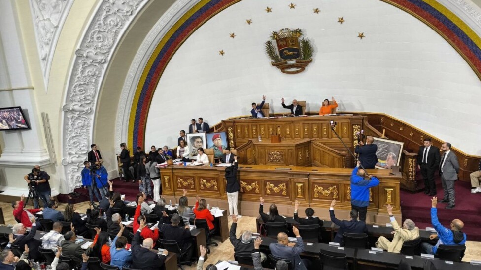 Nuevas leyes convierten en proscrito a quien disienta en Venezuela : IPS Agencia de Noticias