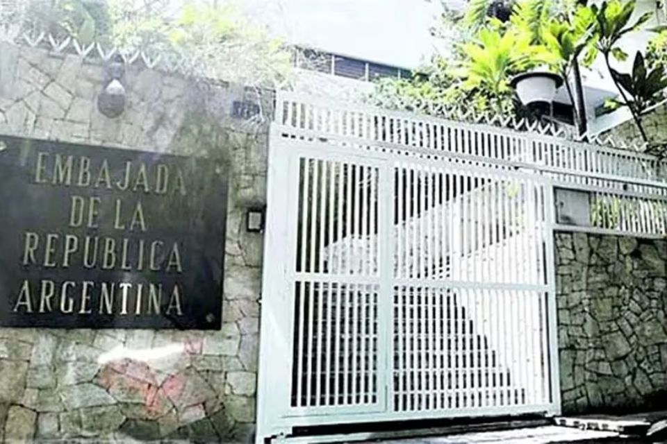 ONU recuerda principio de inviolabilidad a embajada Argentina