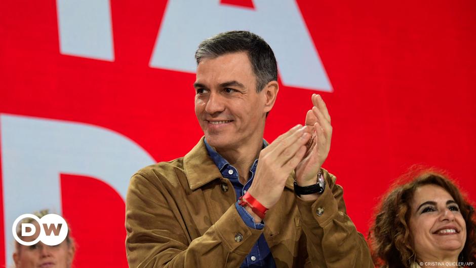Pedro Sánchez, reelegido como líder socialista en España – DW – 01/12/2024