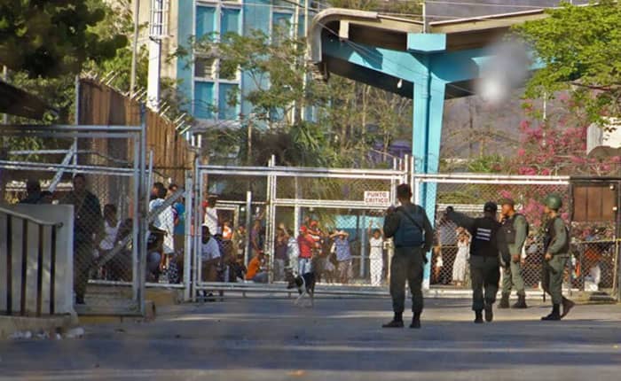 Privados de libertad trasladados a Puente Ayala
