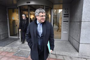 Puigdemont ve prudente que el Congreso posponga su decisión sobre la cuestión de confianza