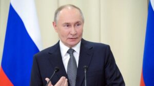 Putin se disculpa con líder azerbaiyano por "incidente trágico" del avión comercial estrellado