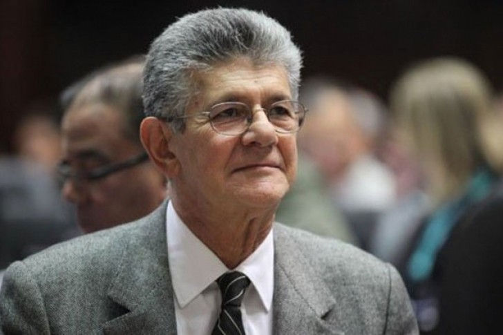Ramos Allup reaparece tras estar inactivo varios meses