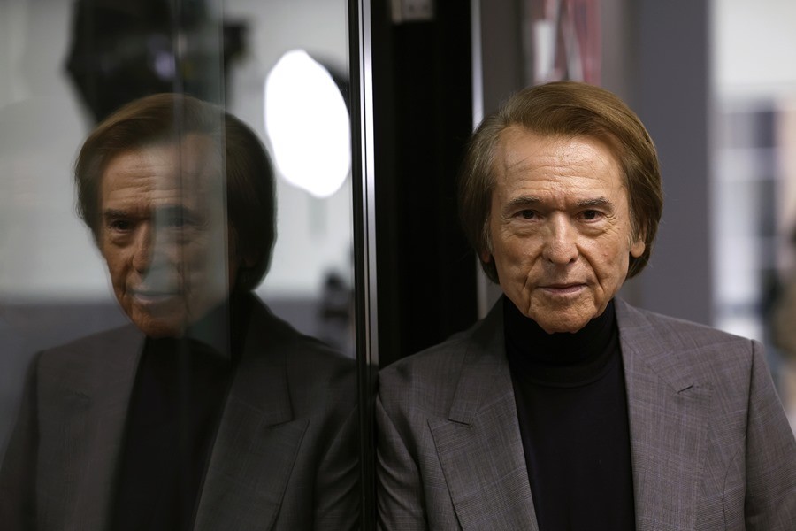 Raphael pasará hospitalizado la Navidad pero "no es ningún drama", dice su hijo - AlbertoNews