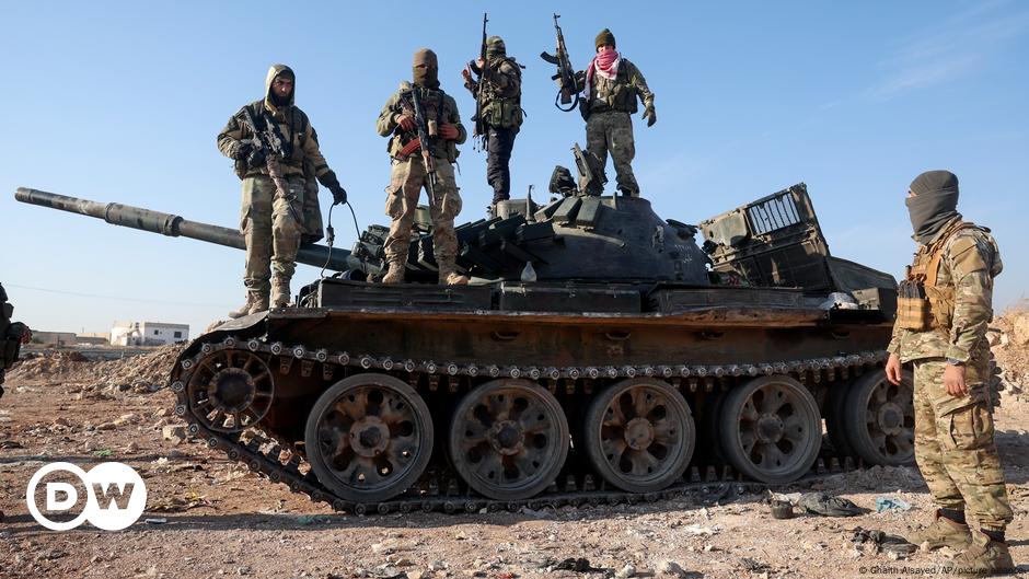 Rebeldes sirios avanzan hacia Homs tras tomar Hama – DW – 06/12/2024