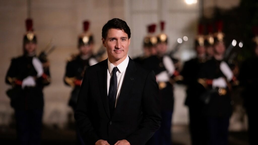 Renuncia ministra de Finanzas de Canadá en medio de desplome de la popularidad de Trudeau