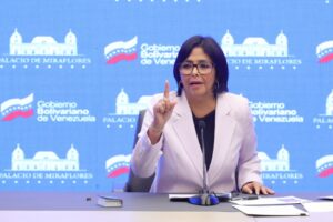 Rodríguez anuncia cambio de nombre al Ministerio de Petróleo