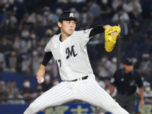 Roki Sasaki sigue estudiando sus opciones en MLB