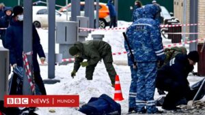 Rusia - Ucrania | Patinetes explosivos y esculturas bomba: las operaciones que muestran la extensión de la red de espías de Kyiv en territorio ruso