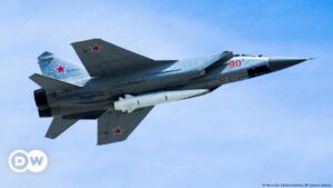 Rusia anuncia maniobras navales cerca de las costas de Siria – DW – 03/12/2024