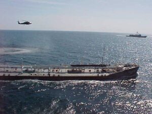 Rusia confirma un vertido de fueloil por el siniestro de dos petroleros en el estrecho de Kerch