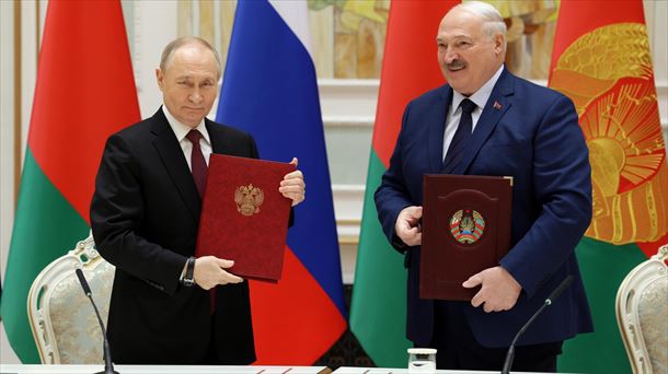 Rusia y Bielorrusia refuerzan su alianza para defenderse "con todas las fuerzas a su disposición"