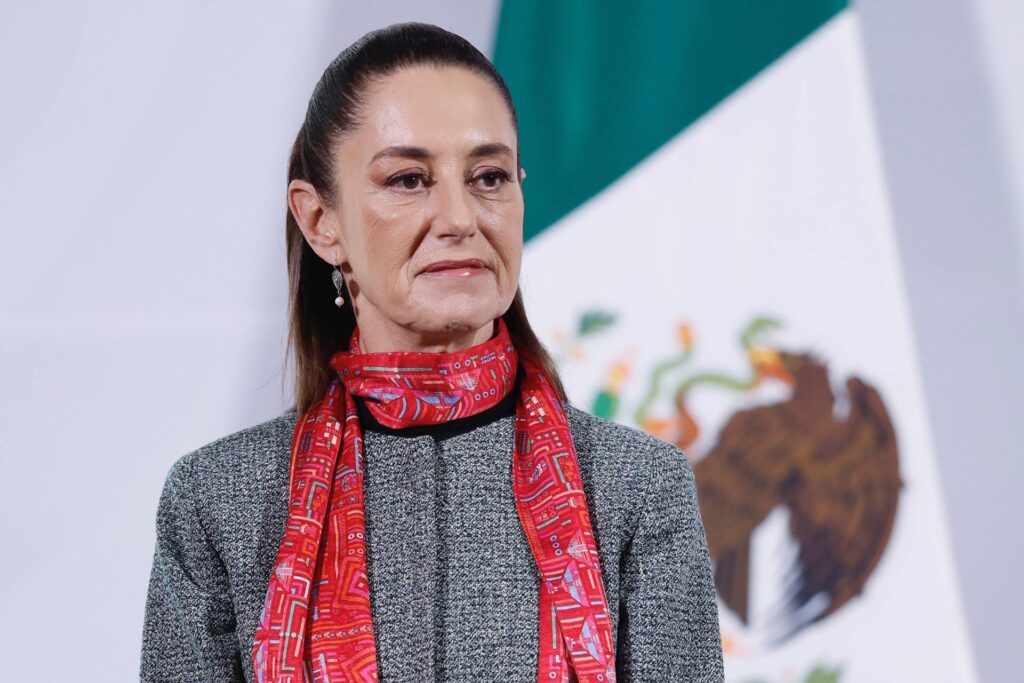 Sheinbaum llama a trabajadores a que exijan su aguinaldo