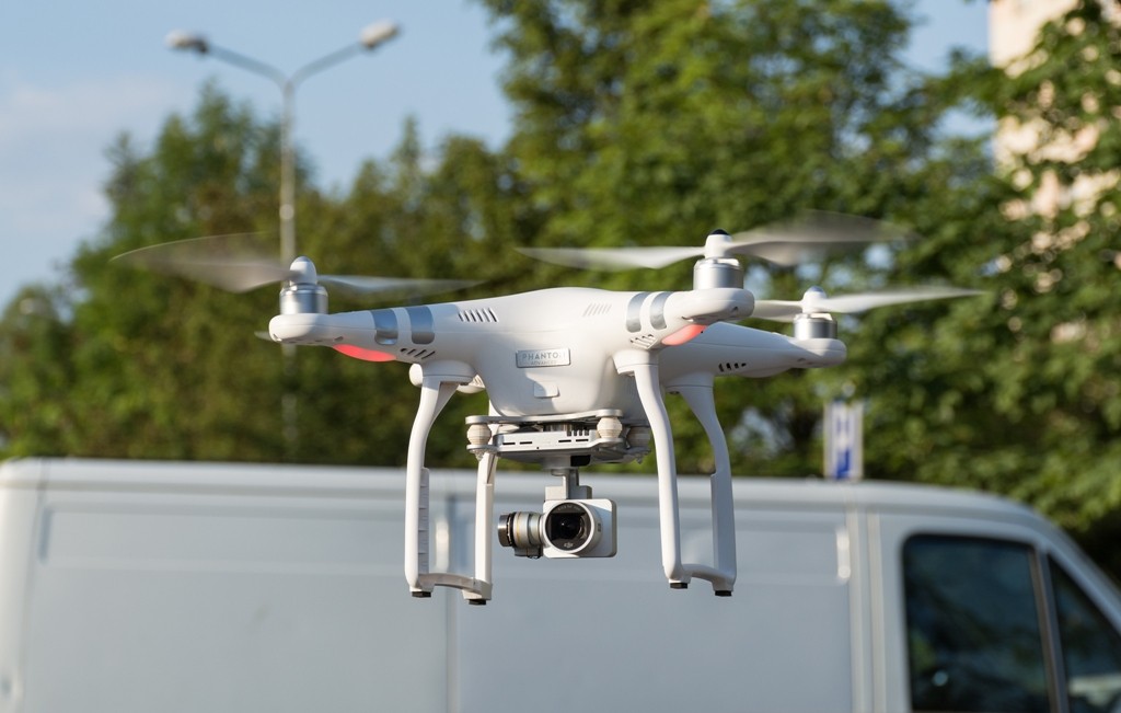 Sigue el misterio de los drones en EEUU y Trump se suma a la polémica - AlbertoNews