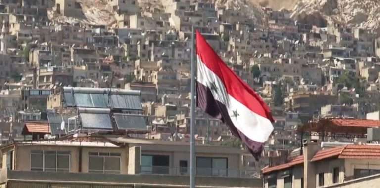 Siria enfrenta aumento alarmante de robos y violencia tras crisis política - Yvke Mundial