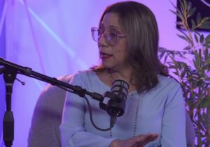 Tania Díaz: "Ley Bolívar es un paso firme contra los apellidos"