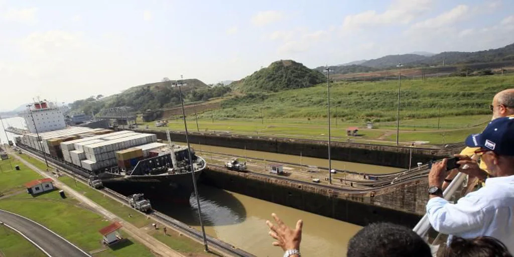 Trump amenaza con la anexión del Canal de Panamá si no logra un trato preferente