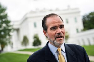 Trump designó al expresidente del BID como el encargado para Latinoamérica