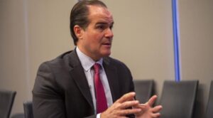 Trump nombra a Claver-Carone encargado para Latinoamérica