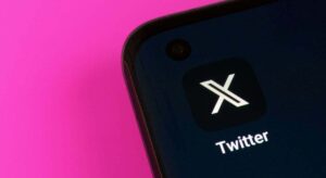 Twitter (ahora conocido como X) sufre desde ayer una caída que impide a los usuarios españoles conectarse con normalidad