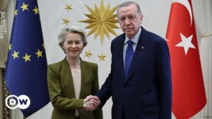 UE retirará sanciones a Siria si hay "transición pacífica" – DW – 17/12/2024