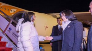 Vicepresidenta Delcy Rodríguez arribó a Beijing para consolidar agenda de trabajo