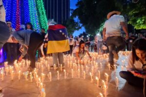 Vigilia en Plaza La Castellana, Caracas, por la libertad de los presos políticos