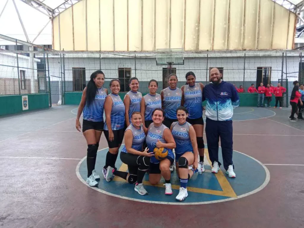 Voleibol empresarial definen campeones - Diario La Verdad de Vargas