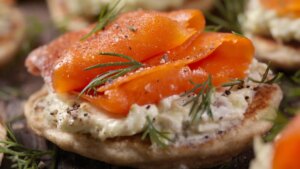 cinco ideas con salmón ahumado para Navidad