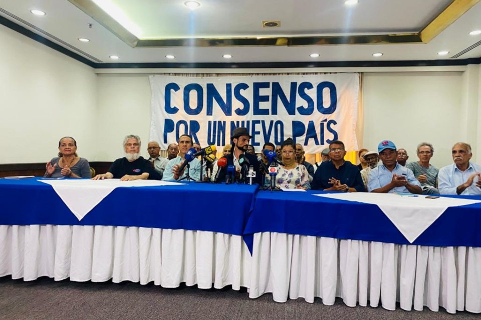 Emilio Useche El problema es la legitimidad del gobierno de Maduro