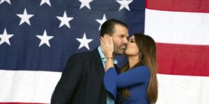 la manda de embajadora a Grecia el día en que cazan a Donald Jr. con su nueva novia