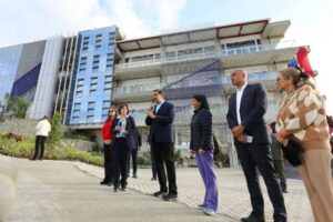 maduro inaugura universidad de la ciencia