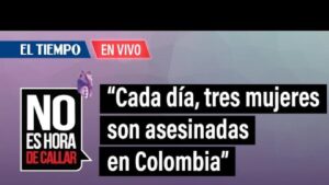 un hombre las persigue en moto hasta golpearlas con piedras