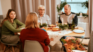 ¿Cómo puedo evitar preguntas incómodas de las tías durante las novenas, Navidad y Año Nuevo?