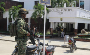 Autoridades colombianas han recuperado ya 41 cadáveres por la violencia en el Catatumbo