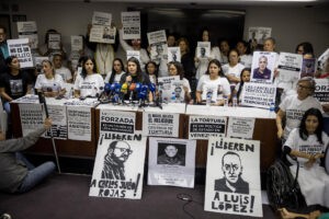Aliados de Machado y disidentes chavistas integran lista de más de 200 políticos presos en Venezuela