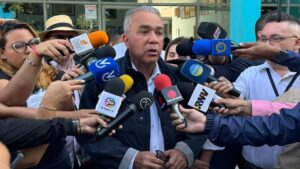 AD judicializada anuncia que participará en elecciones del 27 de abril