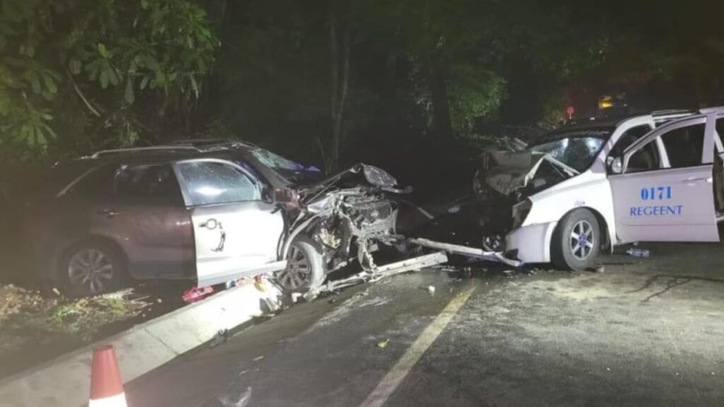 Accidente de camioneta con pasajeros dejó 3 muertos y 10 heridos en el Huila