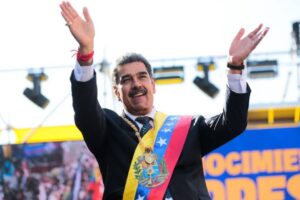 Aniquilación de libertades y derechos civiles: lo que avizora un tercer periodo de Maduro, según analistas